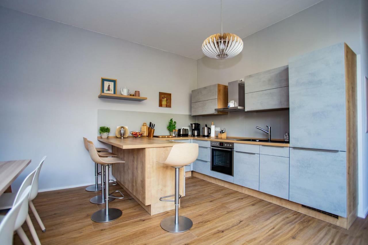 Eckhof Domizil - Grosszuegige Ferienwohnung Mit Kleinem Garten In Der Altstadt Von Gotha Eksteriør bilde